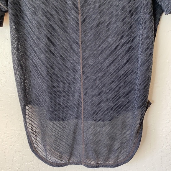 Prana short ruched sleeve high low top in grey - Picture 7 of 7